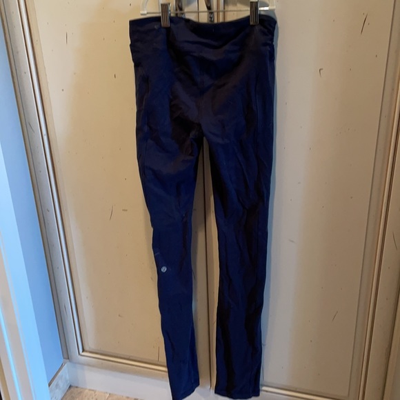 Lululemon Sz 6 Navy Pants - Picture 3 of 4
